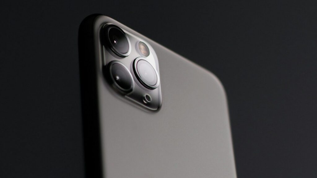 Apple bate un nuevo récord de ingresos gracias al iPhone 16