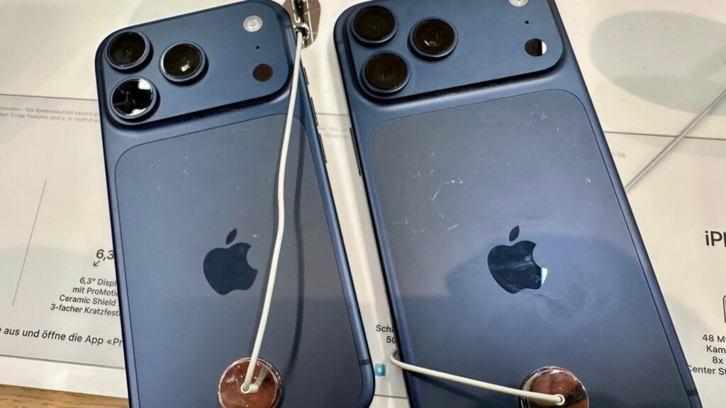 ¿Por qué los iPhone 17 se rayan? Todo sobre el ‘scratchgate’