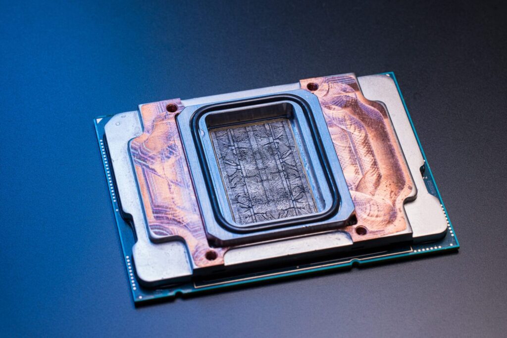 Microsoft tiene un plan secreto para enfriar tu procesador y GPU como nunca antes