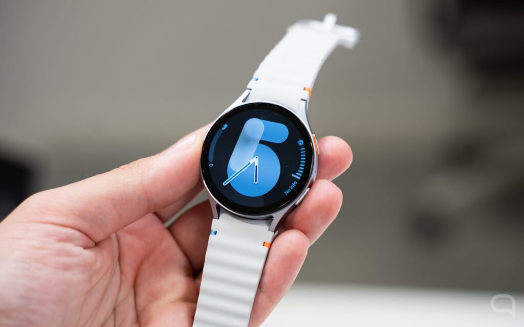 Prepara tu reloj Samsung: hoy mismo le llega la actualización más importante del año (muchas novedades)