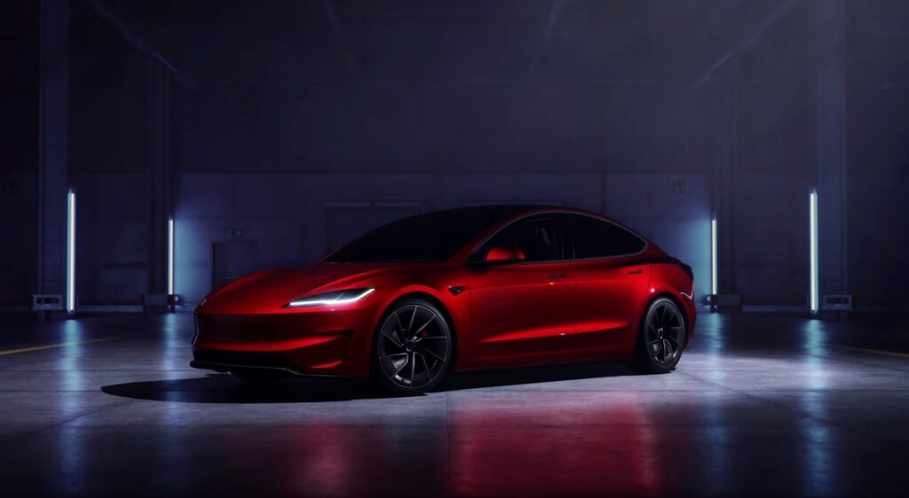 Sorpresón en Tesla: mejoran los Model 3 y Model Y en España (ahora son un regalo)