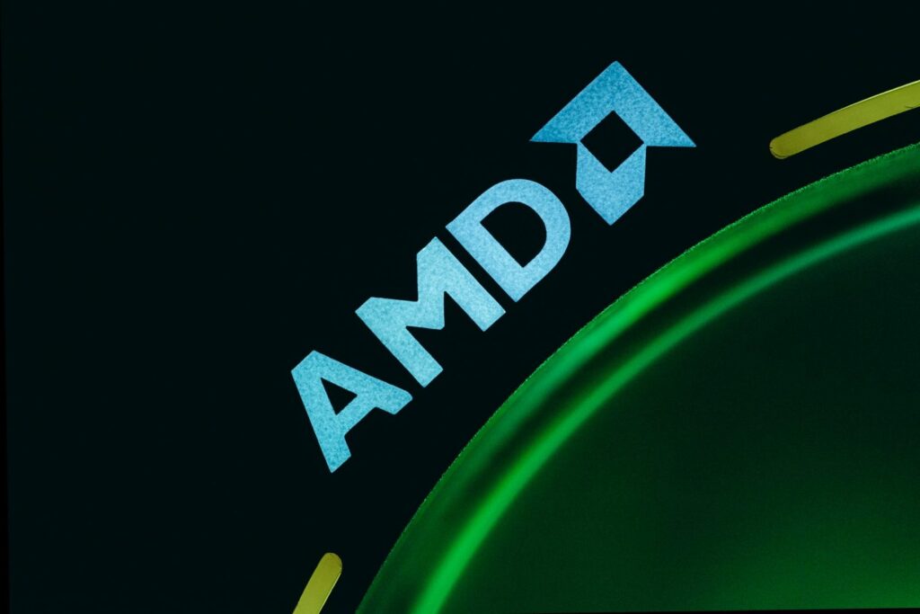 No todo es NVIDIA: AMD también se alía con OpenAI para blindar el futuro de la IA