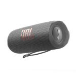 El altavoz JBL más vendido está a precio de risa: 12 horas de música, resistente al agua y muy potente (es una ganga)