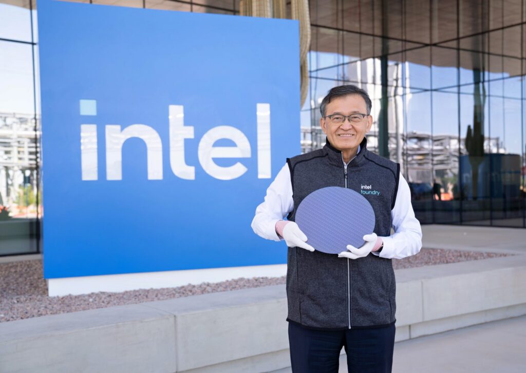 No estás soñando: Intel fabricará los chips de los próximos MacBook Air y iPad Pro, según Kuo