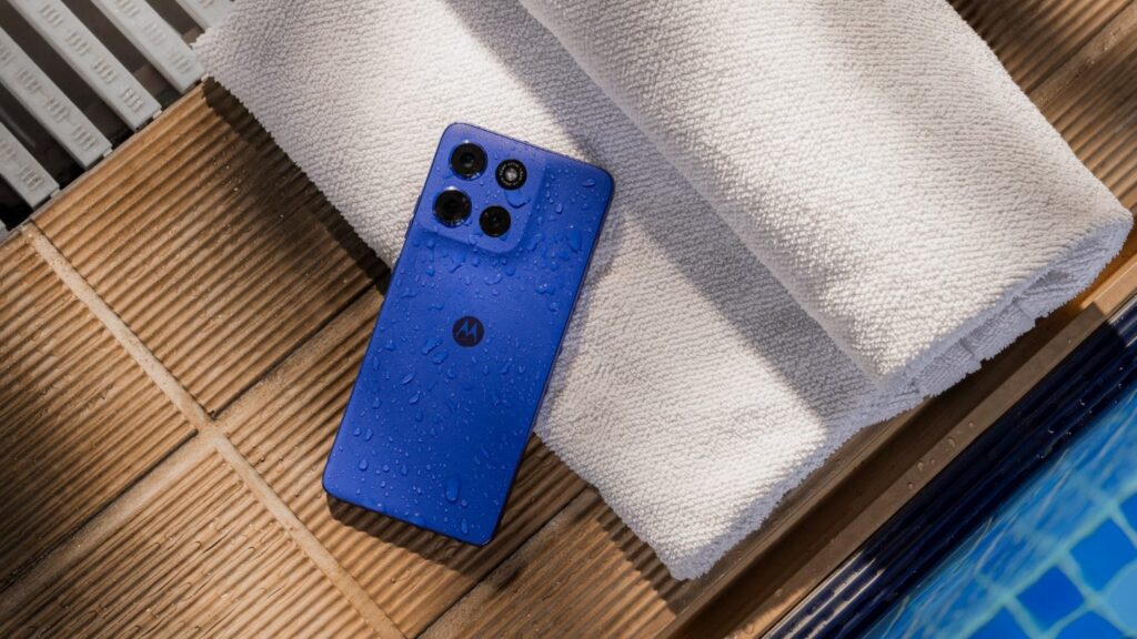 Motorola está imparable con Android 16. Este móvil antiguo y muy popular ya puede actualizar