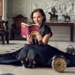 Esta es la serie de Netflix que amarás si eres te gusta el misterio o las novelas de Agatha Christie