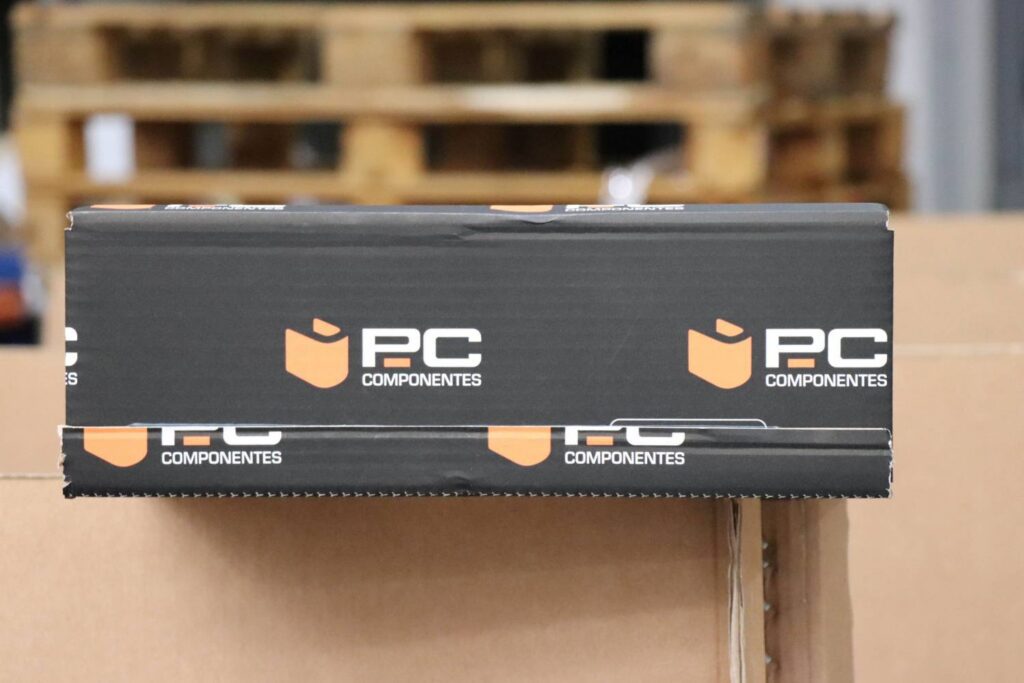 PcComponentes niega el hackeo masivo y advierte a sus clientes: «Revisa tu contraseña de inmediato»