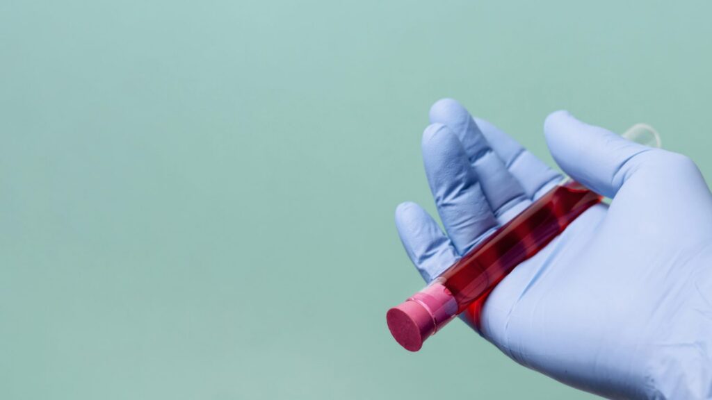 Las rachas de solo 10 minutos de ejercicio te pueden ayudar a prevenir el cáncer: así debes hacerlo