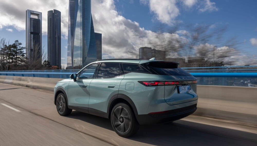 He probado el nuevo SUV chino que rompe el mercado. Es barato, gasta poquísimo y se llama Omoda 7 SHS