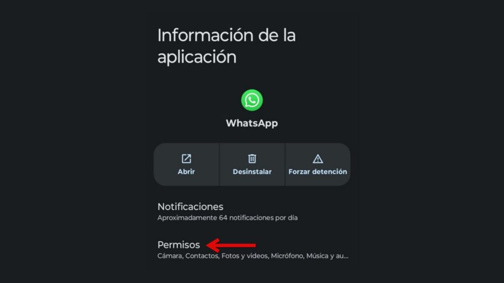¿Sospechas que una app te está espiando? Si tienes un móvil Android, así puedes averiguarlo (y protegerte)